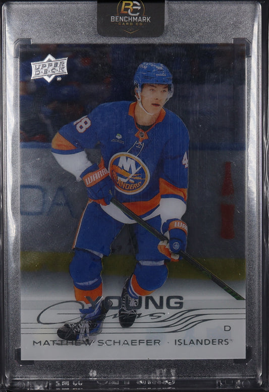 2025-26 Upper Deck #451 Matthew Schaefer Clear Cut