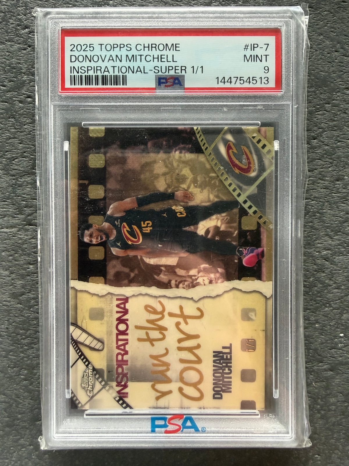 Donovan Mitchell 2025 Topps Chrome Inspirational "In the Court" Superfractor 1/1